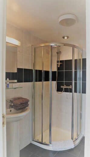 Towels - Pennan Inn BnB&Gallery (Fraserburgh)