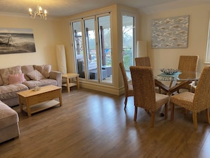 House, 3 Bedrooms, Balcony, River View | Living area | TV, video game console