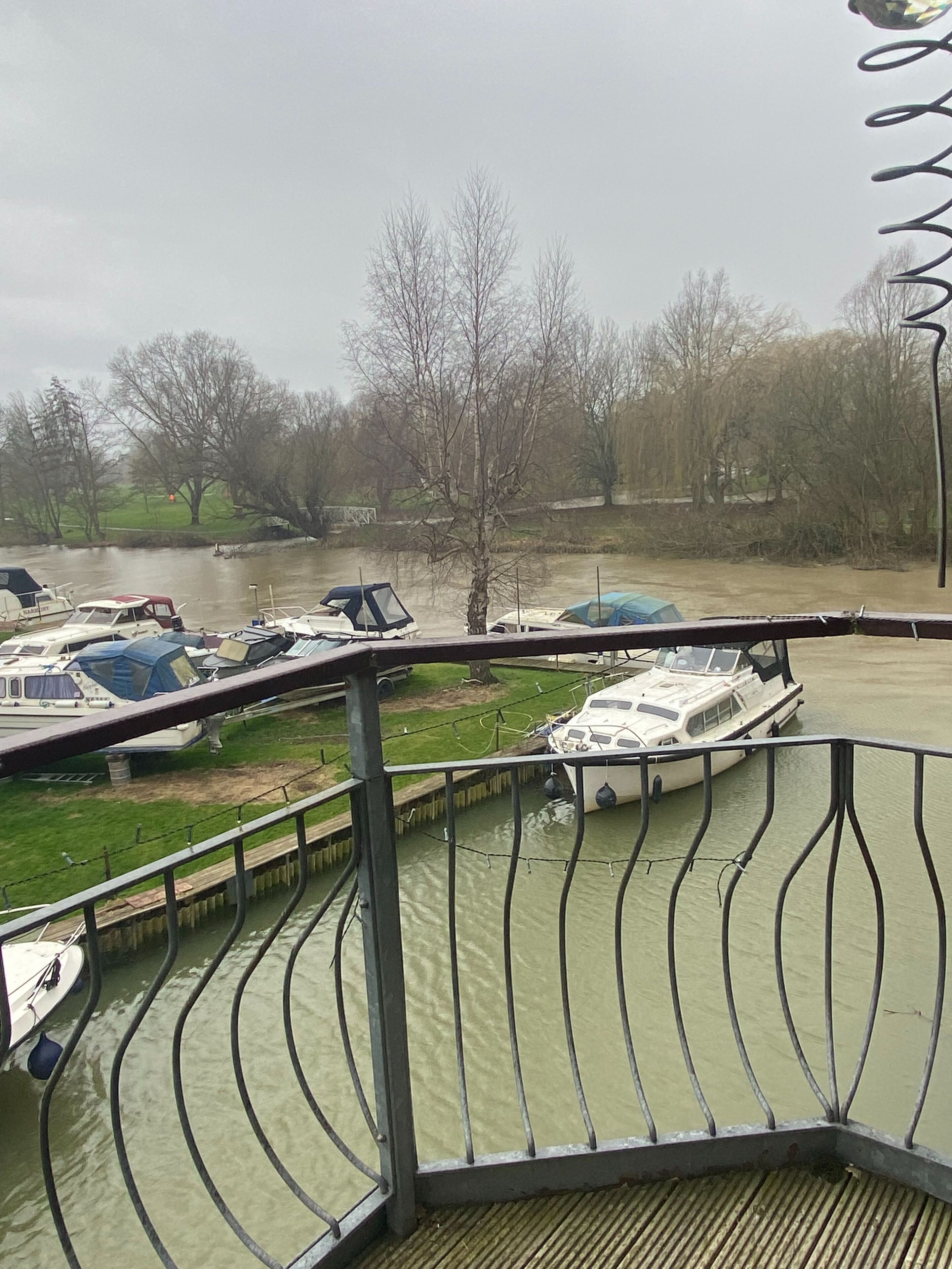 House, 3 Bedrooms, Balcony, River View | Property grounds