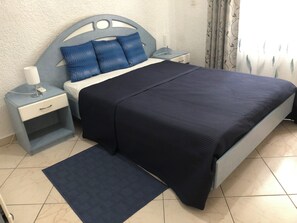 2 bedrooms - Lovely Apartment in Flic en Flac, Close to the Lovely Beach and all Amenities (Flic-en-Flac)