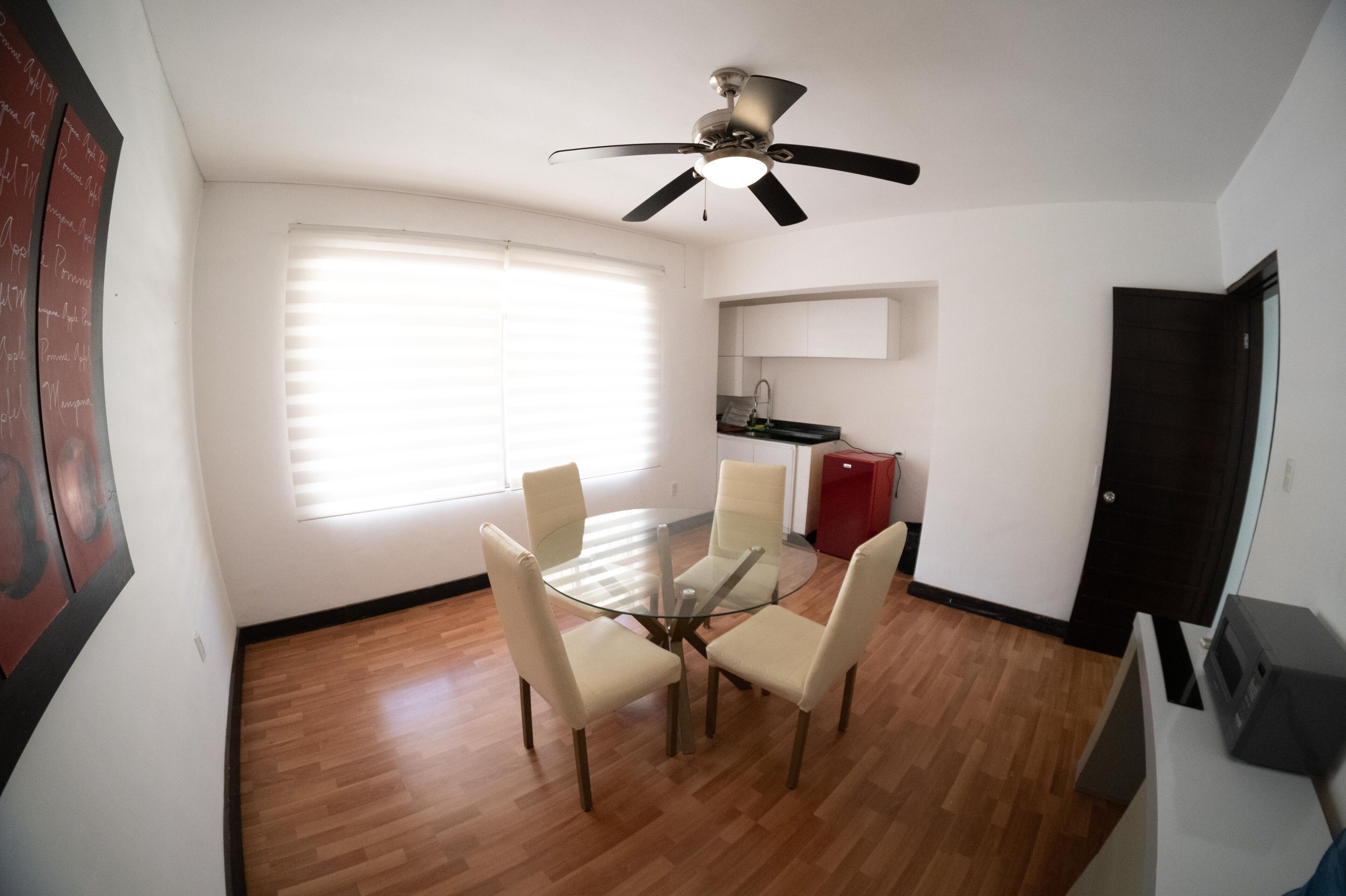 Apartment, 1 Bedroom, Accessible, Smoking | Living area