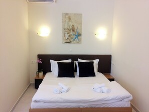 Apartment, 1 Bedroom, Smoking, Balcony | 1 bedroom - Posto Studio Superior Studio 1 100 m From the Beach (Chania)