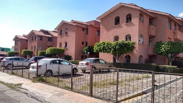 Apartament, 3 dormitoris, balcó | Exterior