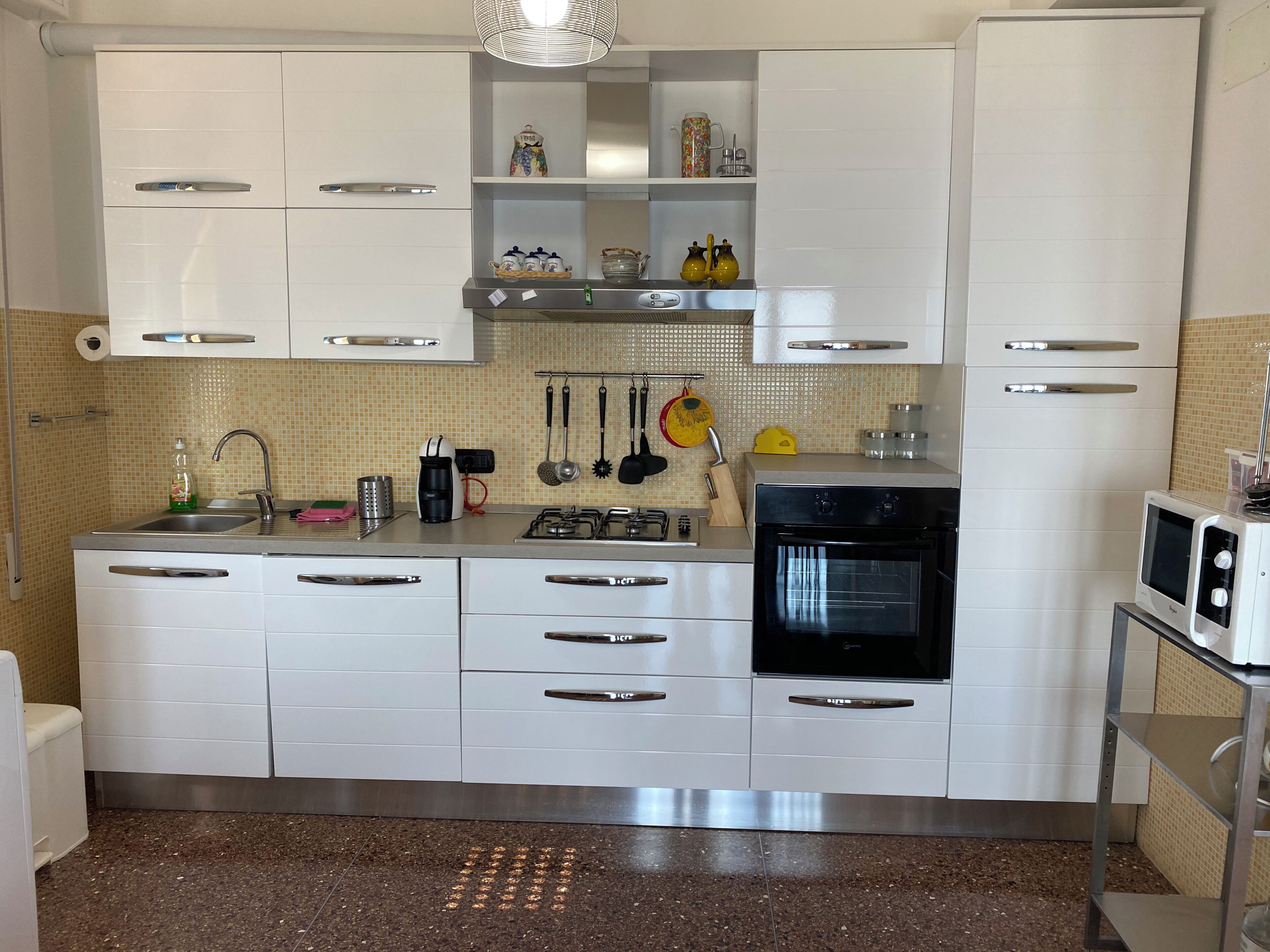Appartamento, 2 camere da letto, balcone, vista città | Cucina privata