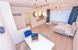 Appartement, 1 chambre, vue sur la ville | Salle de séjour