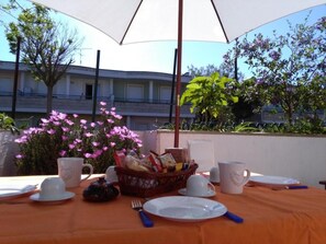 Apartment, 1 Schlafzimmer, barrierefrei, Raucher | Speisen