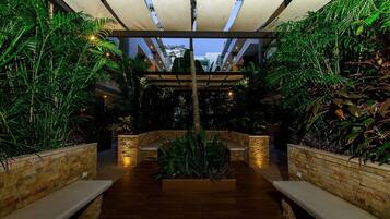 Apartment, 1 Schlafzimmer, Balkon, Stadtblick | Unterkunftsgelände