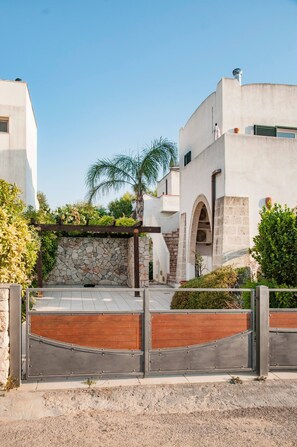 Apartment, 2 Bedrooms, Patio, Ocean View | Exterior - Apartment 3 With Pool And Sea View (Nardò)