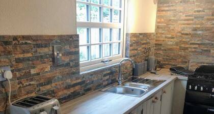 Whitehouse Cottage - Great Paxton