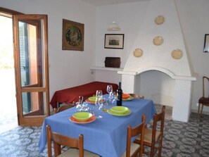 公寓, 2 間臥室, 吸煙房, 露台 | 用餐區