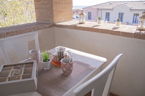 Appartement, 2 chambres, balcon, vue océan | Enceinte de l’hébergement