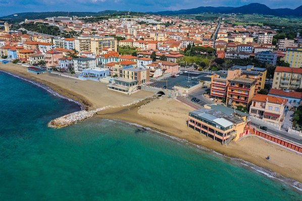 Appartement, 2 chambres, balcon, vue océan | Plage