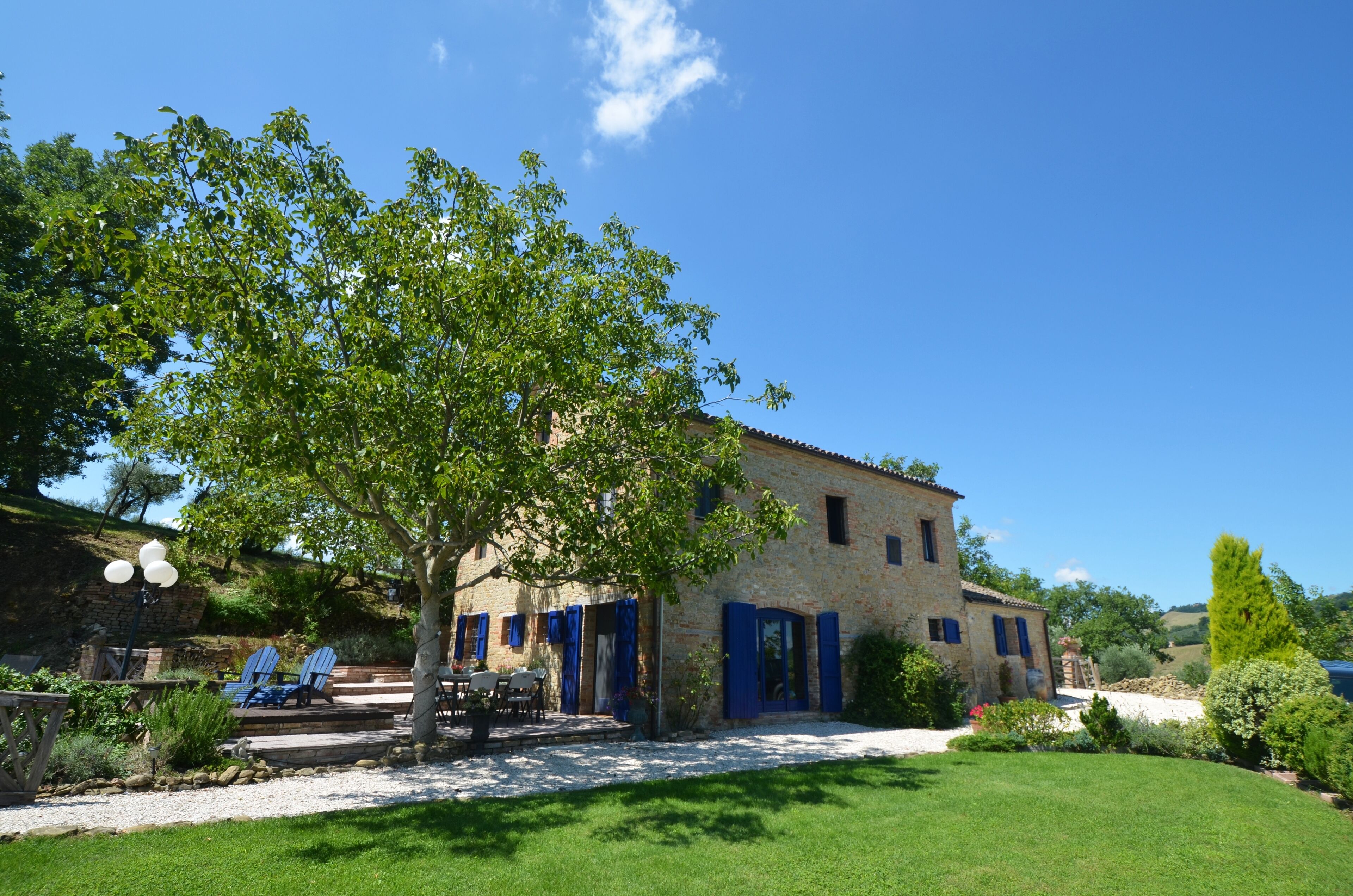 6 bed Villa with private pool in the Real Italy