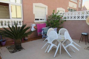 Terrace/patio - Bungalow in the District of La Mata - 1 (Torrevieja)