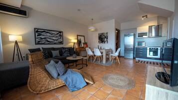 Villa, 2 Bedrooms, Smoking, Private Pool | Living area | Books