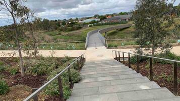 House, 5 Bedrooms, Accessible, Balcony | Exterior