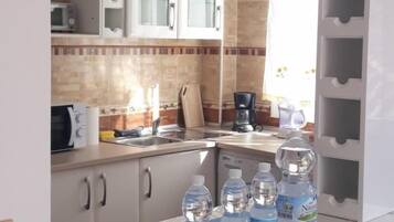 Apartemen, 3 kamar tidur, Boleh Merokok, teras | Tempat makan