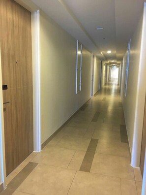 Apartment, 1 Bedroom, Accessible, Balcony | Interior