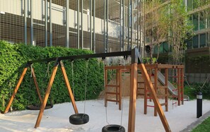 Departamento, 1 habitación, con acceso para personas discapacitadas, balcón | Área infantil