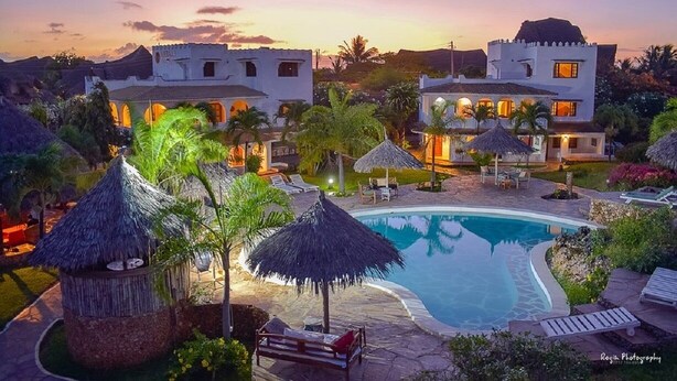 Pool - Kibali Amazing Two Bedroom Apartment (Malindi)