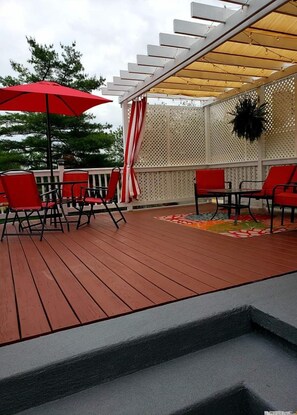 Outdoor dining - Serenity in Lancaster county (Paradise)