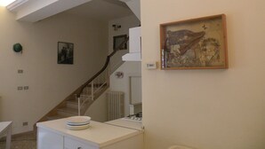 Rumah, 3 kamar tidur, patio, pemandangan kebun | Interior