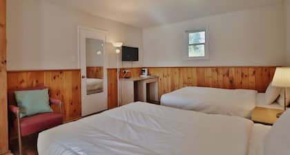 BestLiving Motel