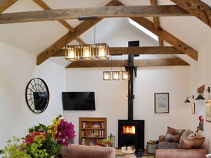Interior - 2 bedroom accommodation in Betws, near Ammanford (Betws, near Ammanford)