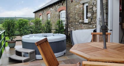 2 bedroom accommodation in Betws, near Ammanford