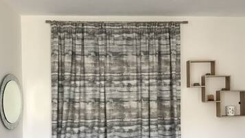 Huoneisto, 2 makuuhuonetta, parveke, kaupunkinäköala | Sisätilat