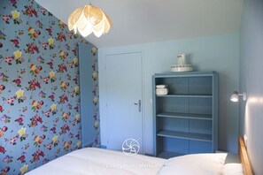 2 chambres, fer et planche à repasser, Wi-Fi gratuit, draps fournis