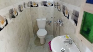 House, 1 Bedroom, Accessible, Terrace | Bathroom - Family Room for 6 Peoples Sunny Riad Inside Medina Fes El Bali (Fes)