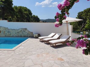 Villa, 2 Schlafzimmer, Raucher, eigener Pool | Außenbereich