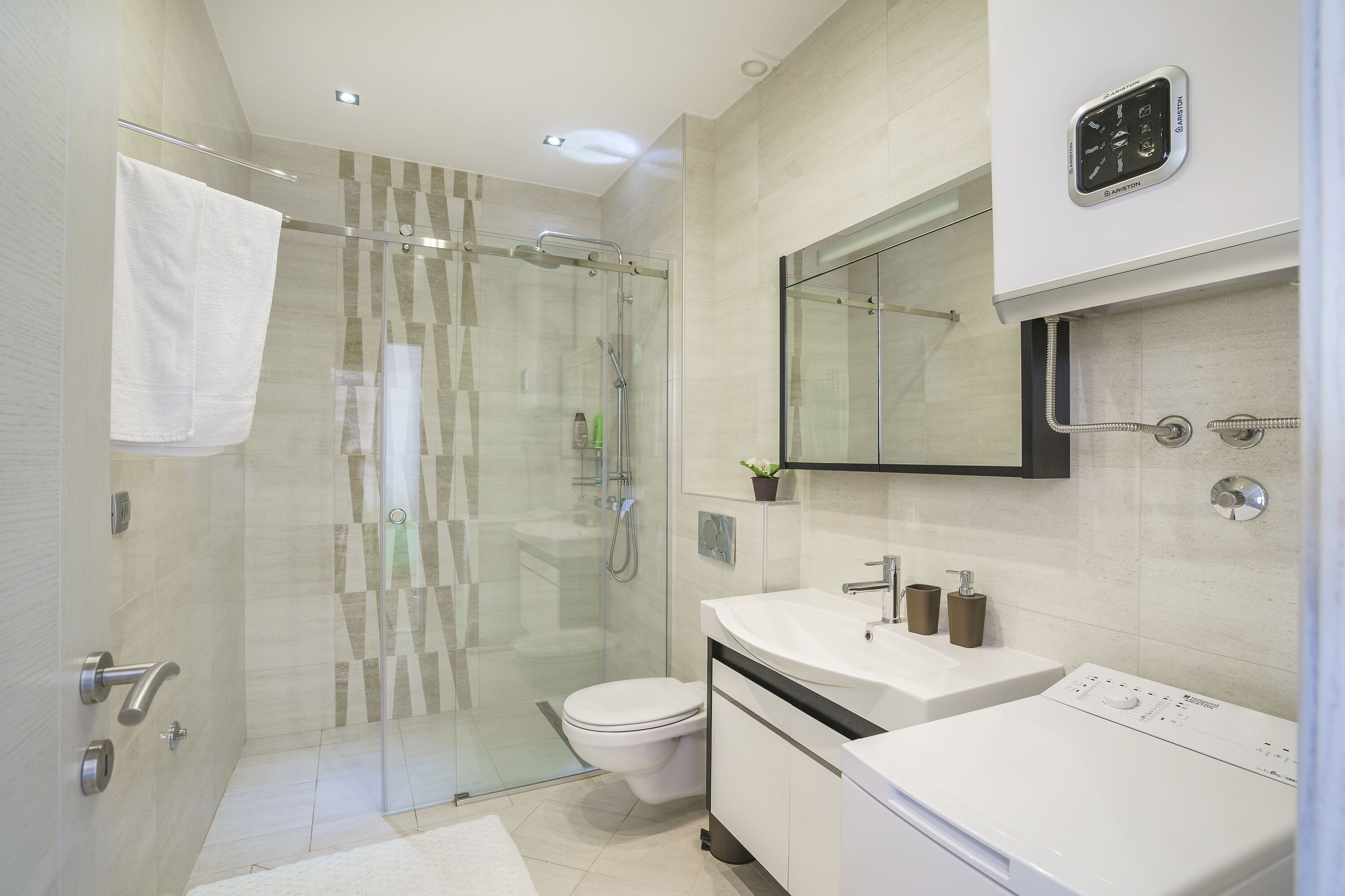 Hair dryer, towels