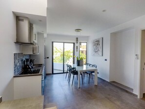 Private kitchen - Brand New Two Br Penthouse With a Private Roof Patio! Totally Equipped (Tulum)