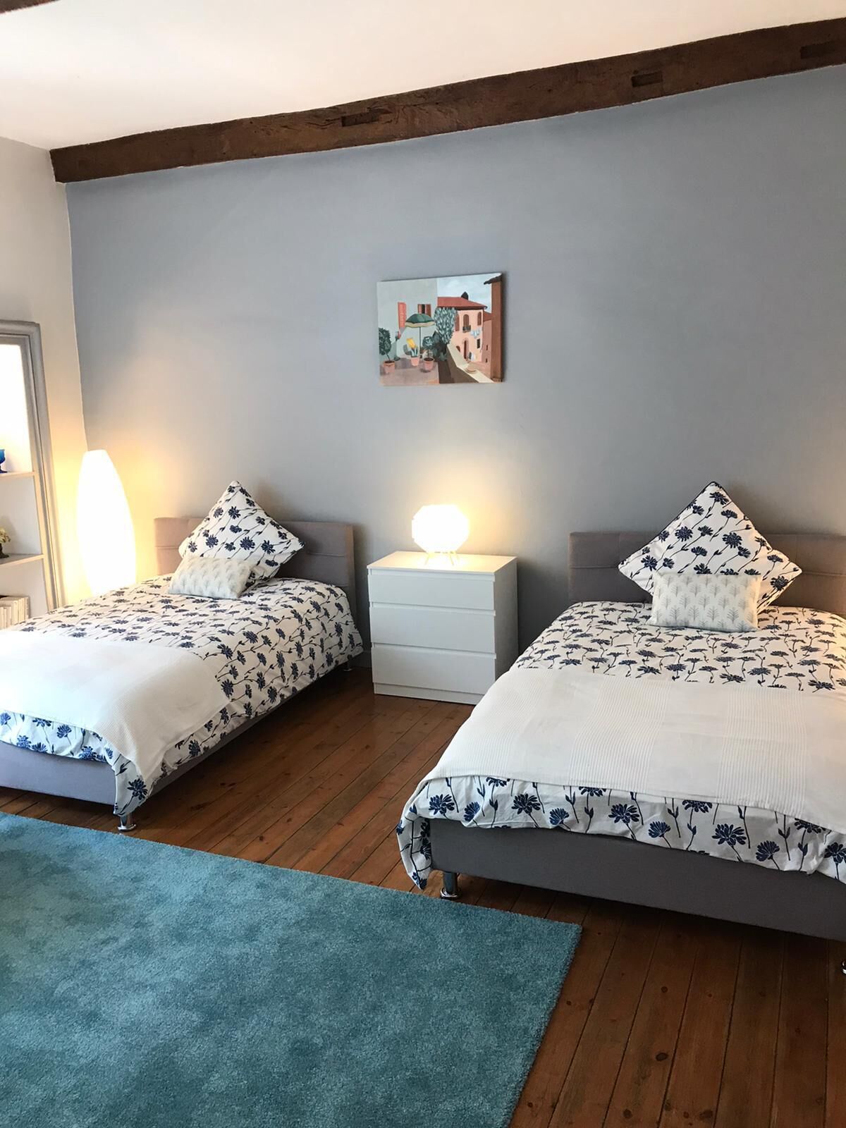 2 bedrooms, in-room safe, iron/ironing board, Internet