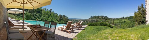 A luxury retreat in the heart of Tuscany 