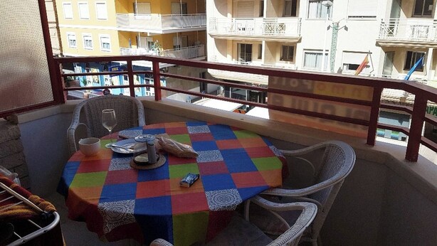 Μη ταξινομημένη εικόνα, 1 από 1, κουμπί