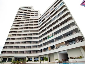 Terrace/patio - Angket Hip Residence in Jomtien Listed by Pattaya Property Shop Quality Assured (Pattaya)