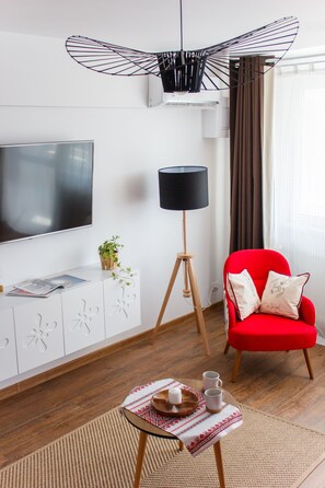 Apartment, 1 Bedroom, Smoking, Balcony | Room amenity