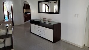 Unclassified image, 4 of 32, button - Villa 6 Bedrooms Guests Friendly (Sosúa)
