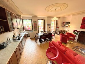 公寓, 2 间卧室, 吸烟房, 阳台 | 用餐