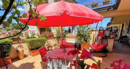 Central Spoleto Apartment With Large Sunny Terrace With Views