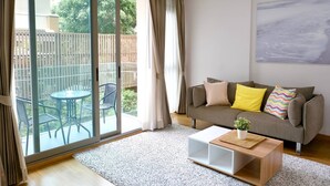 Unclassified image, 5 of 23, button - New Condo Nimman Area Close To Maya Mall, Pool (Chiang Mai)