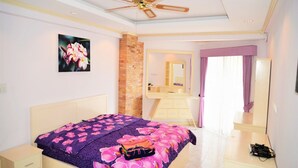 Unclassified image, 5 of 24, button - Jomtien Beach Condo 4th Floor Modern Apartment (Pattaya)