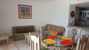 Unclassified image, 4 of 18, button - Luxury Beachfront Condo in Royal Sunset Fishermens Resort spa (Playa del Carmen)