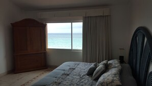 Unclassified image, 3 of 18, button - Luxury Beachfront Condo in Royal Sunset Fishermens Resort spa (Playa del Carmen)