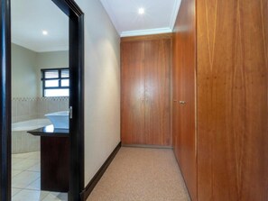Bathroom - Uluwatu, 4 Bedroom, Zimbali Coastal Resorts (Ballito)