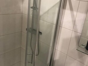 Apartamento, 1 quarto, vista para o jardim | Banheiro