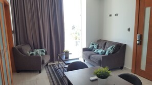 Living area - Apartment Finally Furnished In The Ens Piantini (Santo Domingo)